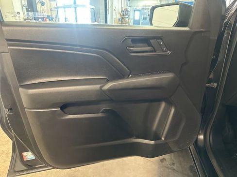 Used 2023 Chevrolet Colorado W/T RWD image 8