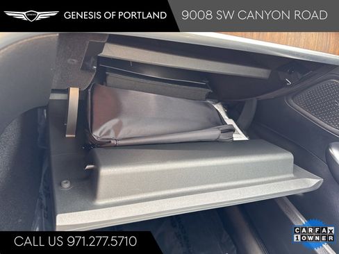 Used 2025 Mercedes-Benz C 300 4MATIC Sedan image 29