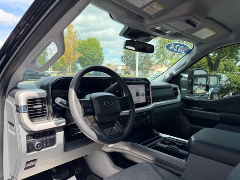 Used 2024 Ford F350 XLT w/ Black Appearance Package AWD/4WD image 14