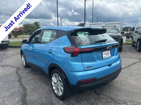 New 2027 Chevrolet Bolt LT FWD image 5