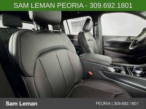 New 2026 Jeep Grand Cherokee L Limited image 30