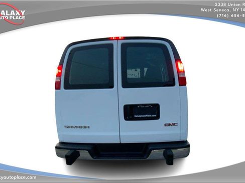 Used 2025 GMC Savana 2500 w/ Driver Convenience Package RWD image 6