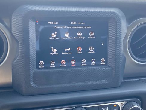 Certified 2023 Jeep Gladiator Sport AWD/4WD image 29