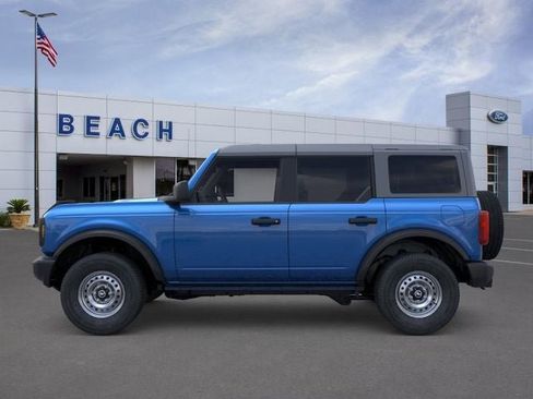 New 2025 Ford Bronco 4-Door image 3
