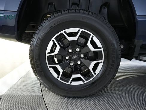 Used 2023 Ford F150 Lightning XLT AWD/4WD image 15