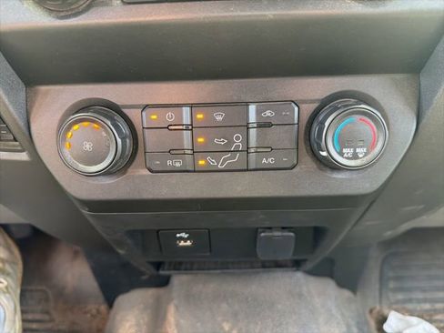 Used 2021 Ford F250 XL w/ STX Appearance Package image 28