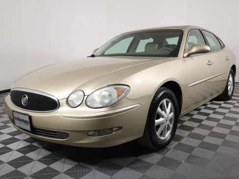 Used 2005 Buick LaCrosse CXL image 5
