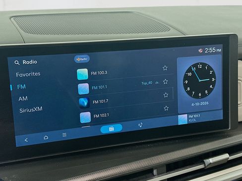 Used 2025 Hyundai Santa Fe SEL image 21