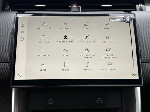 New 2025 Land Rover Discovery Sport Dynamic SE image 20