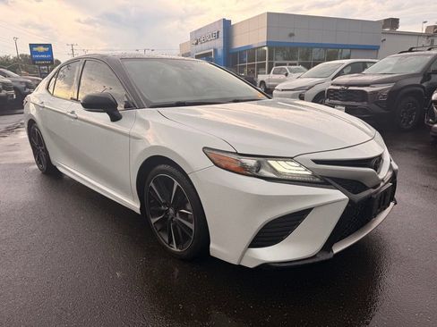 Used 2019 Toyota Camry XSE w/ Navigation Package FWD image 25