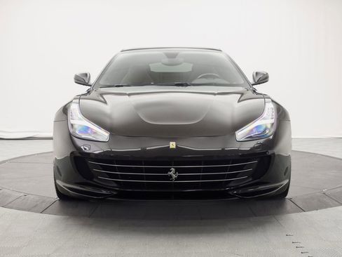 Used 2018 Ferrari GTC4Lusso AWD/4WD image 8