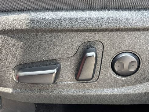 Used 2023 Hyundai Santa Fe SEL image 20