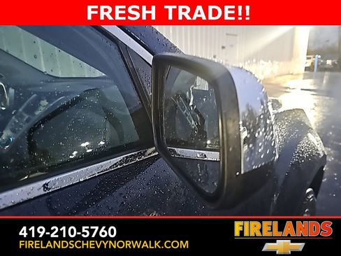 Used 2016 Chevrolet Equinox LTZ w/ Enhanced Convenience Package image 16