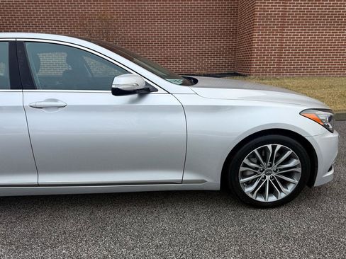 Used 2015 Hyundai Genesis 3.8 w/ Option Group 04 image 14