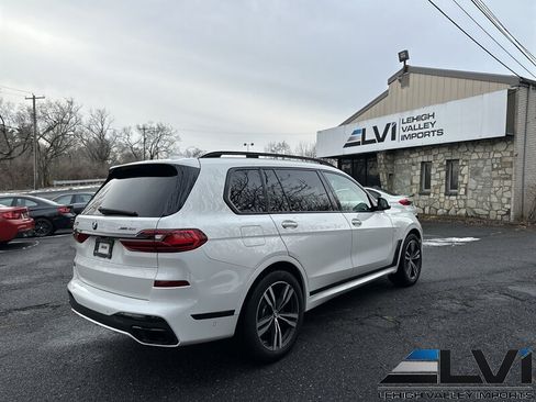 Used 2020 BMW X7 xDrive40i w/ M Sport Package AWD/4WD image 8
