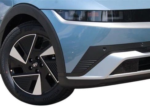 Certified 2025 Hyundai Ioniq 5 SEL image 6