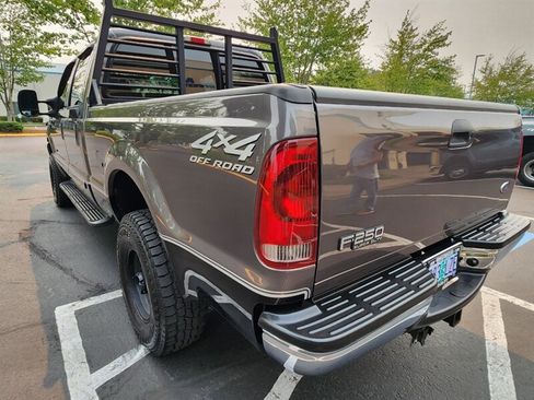 Used 2002 Ford F250 Lariat AWD/4WD image 12