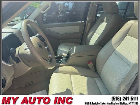 Used 2010 Mercury Mountaineer Premier image 25