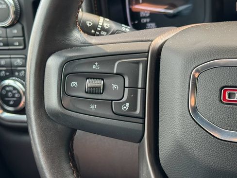 Used 2021 GMC Sierra 1500 AT4 w/ AT4 Preferred Package AWD/4WD image 36
