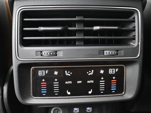 Used 2021 Audi RS Q8 image 20