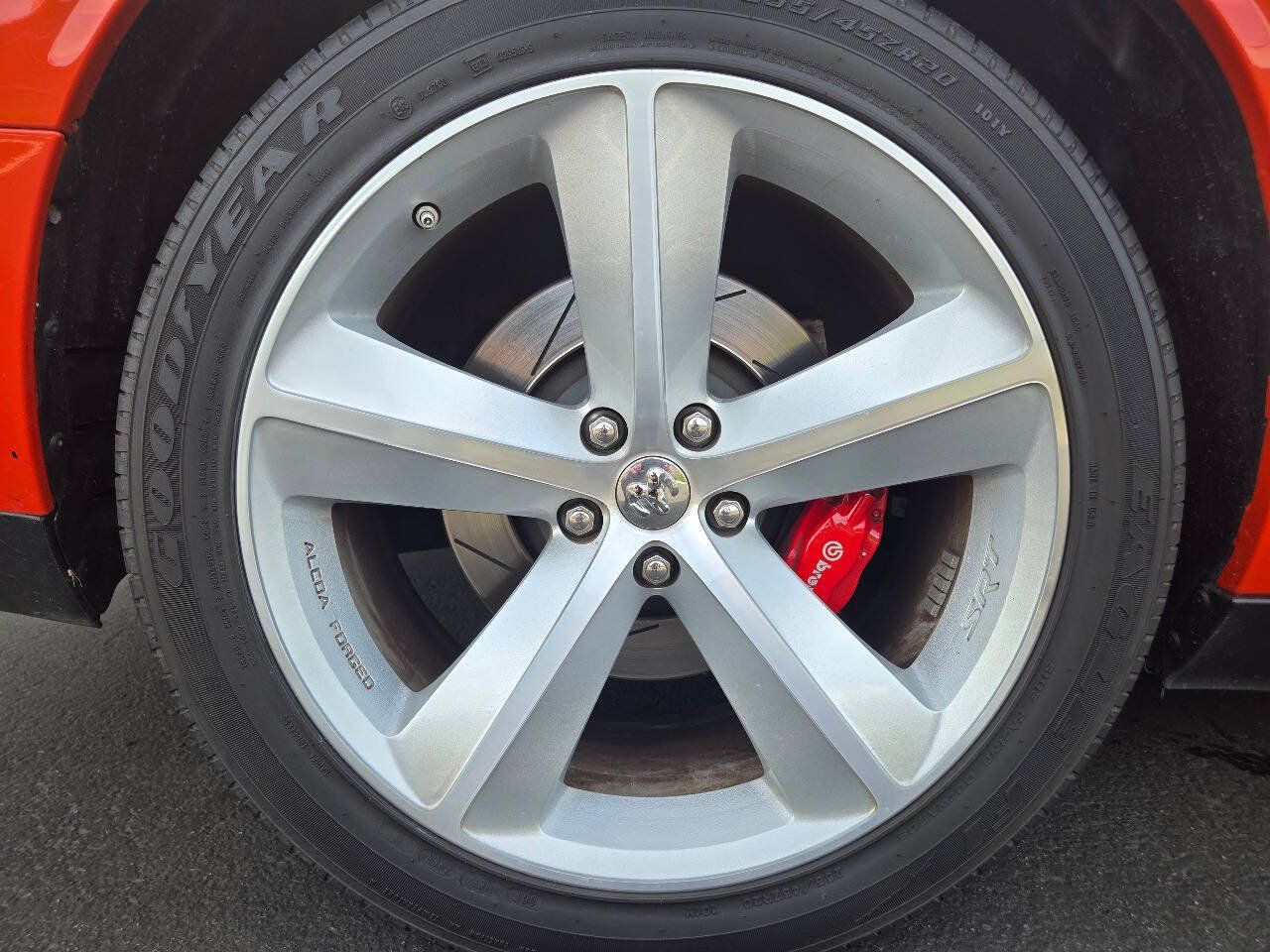 Used 2008 Dodge Challenger SRT8 RWD image 18