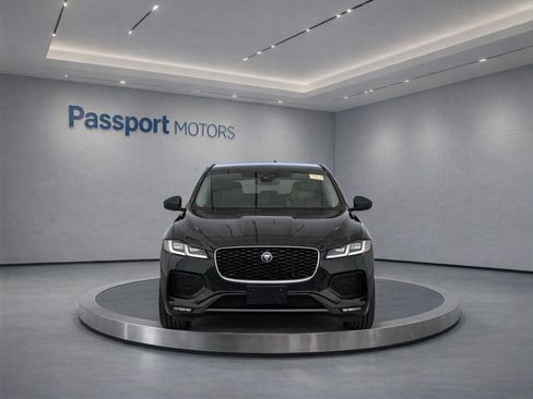Used 2023 Jaguar F-PACE S AWD/4WD image 2