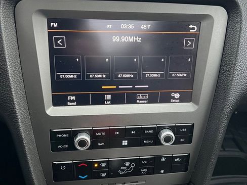 Used 2010 Ford Mustang GT image 36