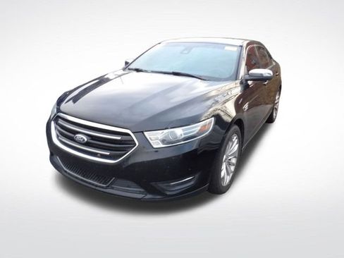 Used 2017 Ford Taurus Limited image 3