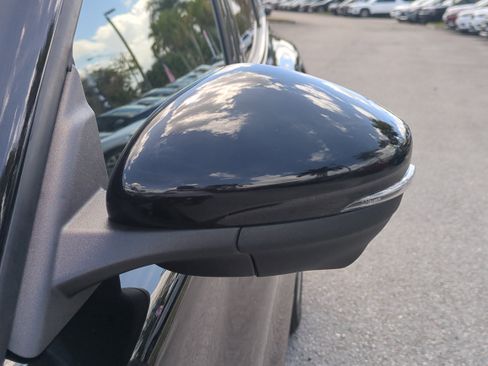 Used 2023 Ford Mustang Mach-E Premium image 12