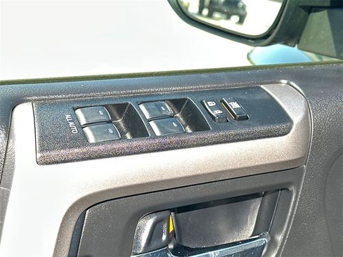 Used 2019 Toyota 4Runner SR5 w/ Wilderness Package image 16