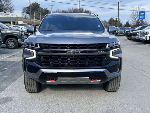 Used 2022 Chevrolet Suburban Z71 w/ Luxury Package image 8