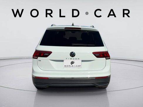 Used 2024 Volkswagen Tiguan SE image 12