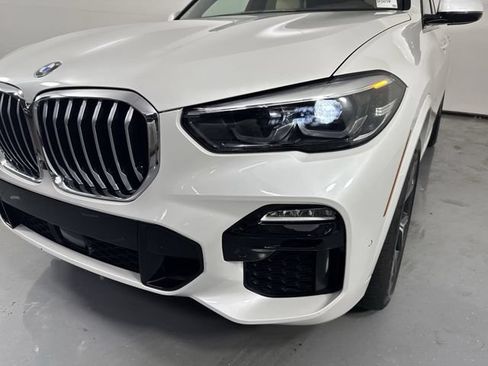 Used 2019 BMW X5 xDrive40i w/ M Sport Package AWD/4WD image 29