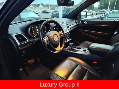 Used 2020 Jeep Grand Cherokee Limited w/ Luxury Group II AWD/4WD image 9