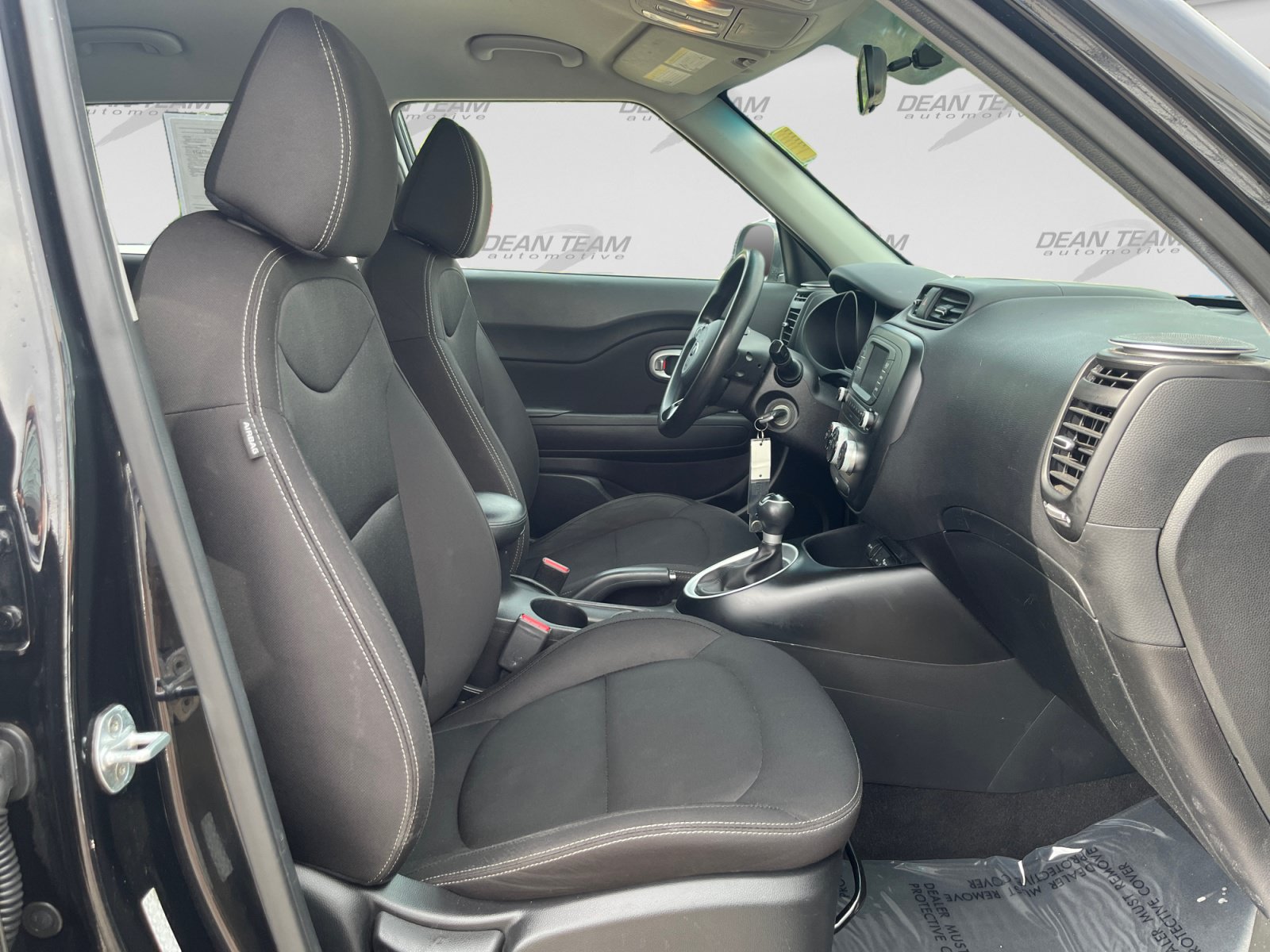 Used 2018 Kia Soul FWD image 17