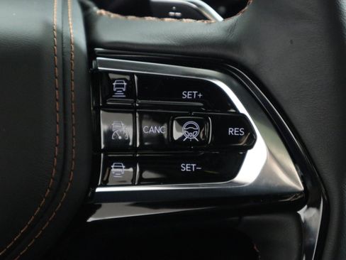 New 2026 Jeep Grand Cherokee Summit AWD/4WD image 29