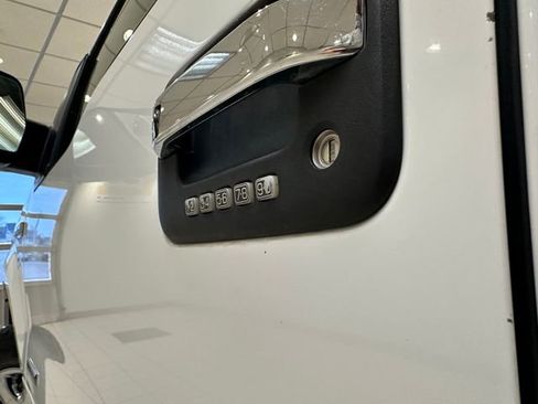 Used 2014 Ford F150 XLT w/ Equipment Group 302A Luxury image 11