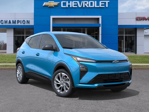 New 2027 Chevrolet Bolt LT w/ Comfort Package image 7