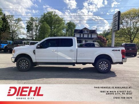 Used 2022 Ford F350 Lariat AWD/4WD image 4