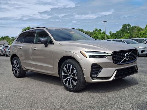 Certified 2024 Volvo XC60 B5 Plus w/ Climate Package AWD/4WD image 1