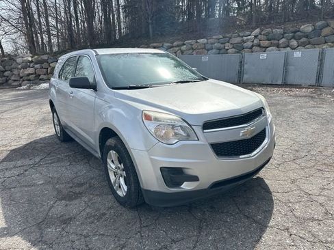 Used 2010 Chevrolet Equinox LS image 7