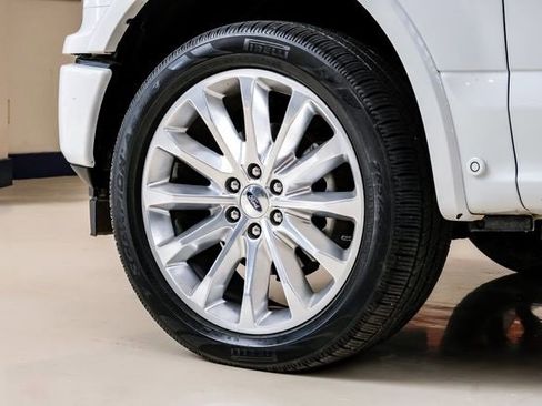 Used 2020 Ford F150 Limited w/ Trailer Tow Package image 57