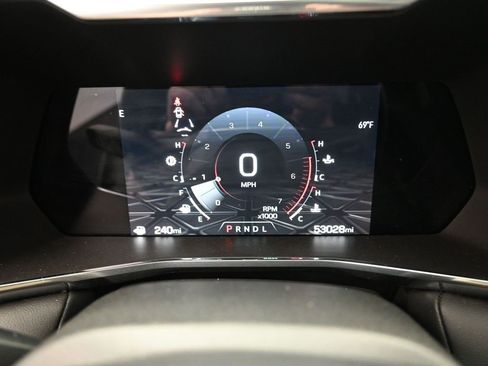 Used 2023 GMC Canyon Elevation w/ Convenience Package image 10