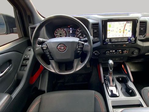 Used 2023 Nissan Frontier PRO-4X w/ Technology Package AWD/4WD image 6