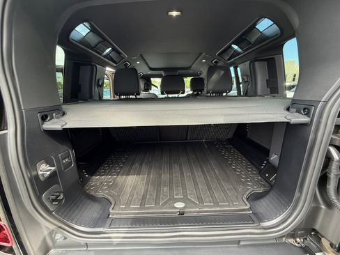 Used 2025 Land Rover Defender 110 S AWD/4WD image 15