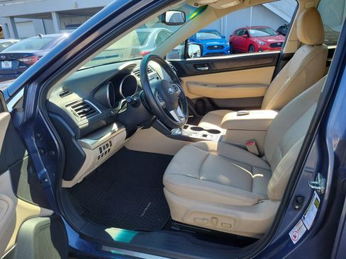 Used 2017 Subaru Outback 2.5i Limited image 21