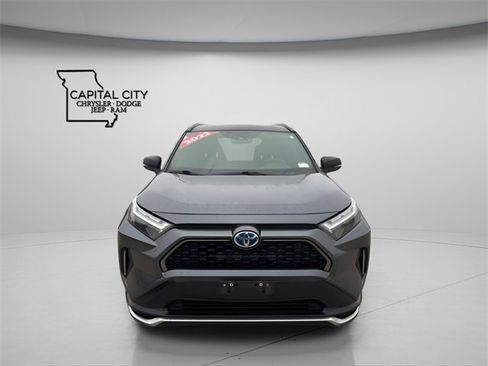 Used 2022 Toyota RAV4 XSE image 3