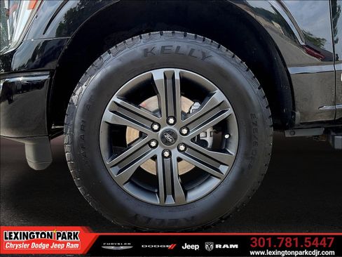 Used 2021 Ford F150 Lariat w/ Equipment Group 502A High AWD/4WD image 34
