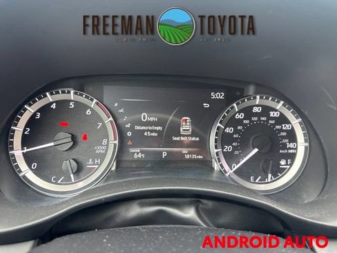 Used 2023 Toyota Highlander XLE AWD/4WD image 8