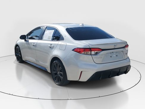 Certified 2024 Toyota Corolla SE FWD image 5